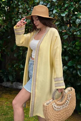 Kadın Sarı Müslin Kumaş, Hasır Şerit Detaylı Salaş Kimono Ceket-Yeşil 