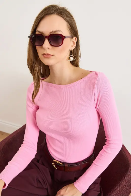 Kadın Şeker Pembe Kayık Yaka Fitilli Esnek Pamuk Bluz BLZ-19002795 - Şeker Pembe - 3