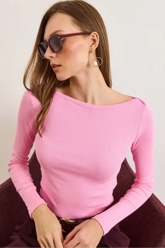 Kadın Şeker Pembe Kayık Yaka Fitilli Esnek Pamuk Bluz BLZ-19002795-Şeker Pembe - 1