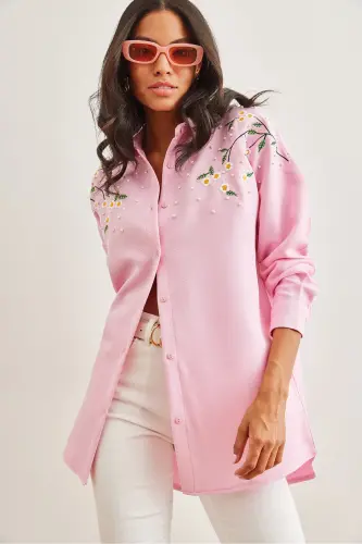 Kadın Şeker Pembe Nakışlı İncili Yün Efektli Oversize Kışlık Gömlek GML-19001159-Şeker Pembe - 5