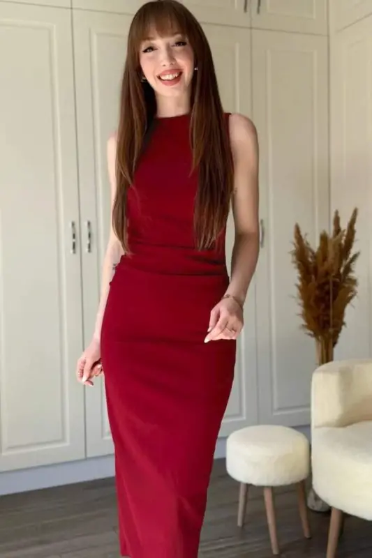 Kadın Sıfır Kol Sıfır Yaka Drape Detaylı Midi Janjan Krep Elbise - BÜYÜKBEDENIZ