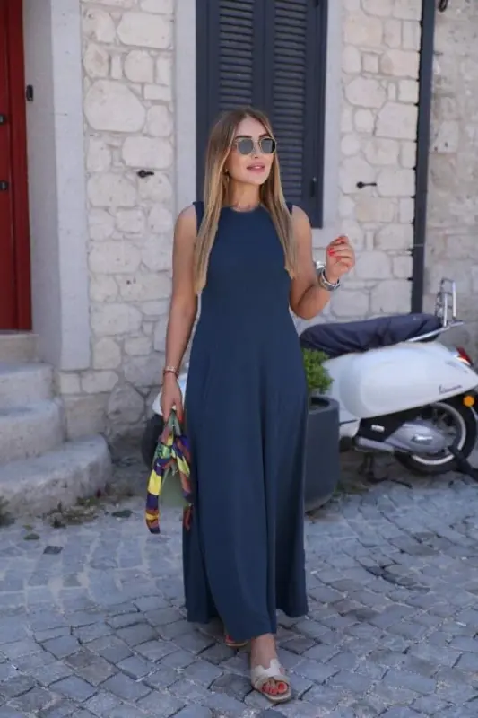 Kadın Sıfır Kollu Bisiklet Yaka Viskon Elbise - 3