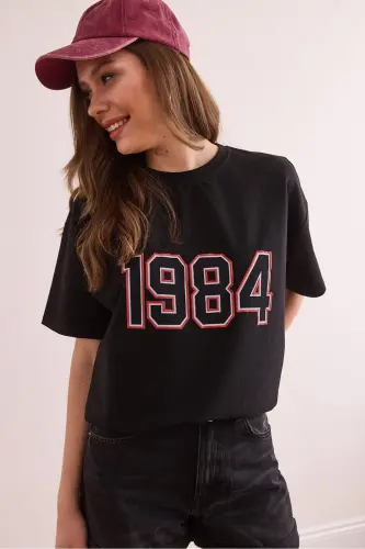 Kadın Siyah 1984 Baskılı Rahat Kalıp 2 İp Tişört TSH-19000875 - Siyah - 5