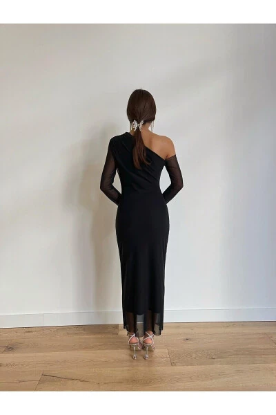 Kadın Siyah Asimetrik Yaka Tek Omuz Tül Detaylı Midi Boy Elbise-Siyah - 4