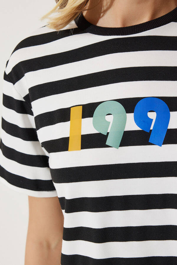 Kadın Siyah Beyaz Baskılı Çizgili Örme T-Shirt AN00181 - 6