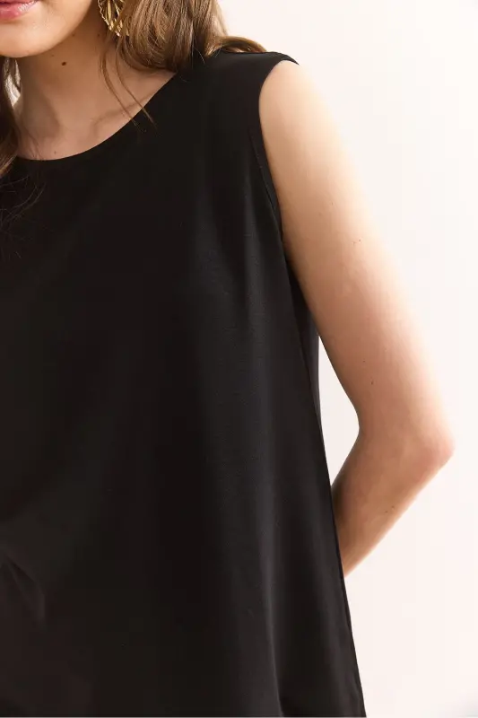 Kadın Siyah Bisiklet Yaka Uzun Kolsuz Örme Viskon Bluz Blz-19002934 - Siyah - 5