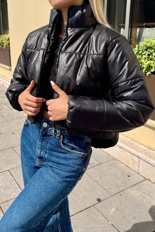 Kadın Siyah Dik Yaka Çift Cepli Beli Lastikli Şişme Puffer Mont ALC-X7684-SİYAH - 2