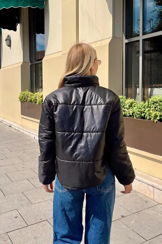 Kadın Siyah Dik Yaka Çift Cepli Beli Lastikli Şişme Puffer Mont ALC-X7684-SİYAH - 6