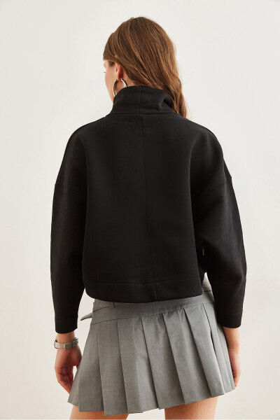 Kadın Siyah Dik Yaka Yarasa Crop Şardonlu Sweatshirt SWT-19000679 - Siyah - 5