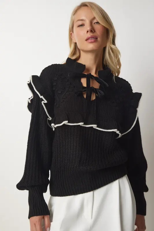 Kadın Siyah Fırfırlı Fiyonklu Yaka Triko Kazak MT00112-Siyah - 3