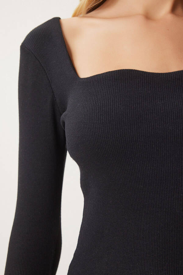 Kadın Siyah Kalp Yaka Fitilli Örme Bluz GT00100 - Siyah - 5