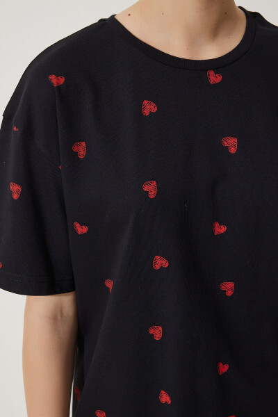 Kadın Siyah Kalpli %100 Pamuk Oversize Uzun Örme T-Shirt NJ00148 - 4