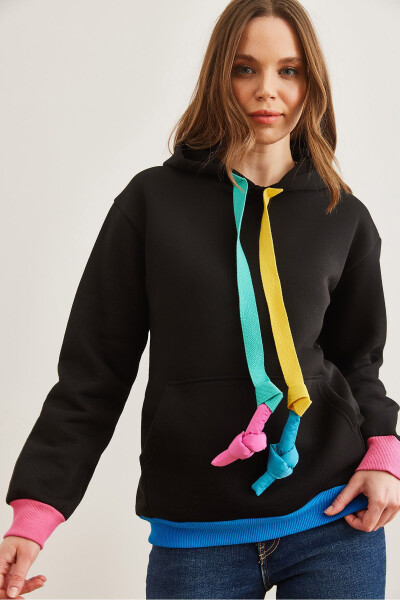 Kadın Siyah Kapüşonlu Bağcık Detaylı Şardonlu Sweatshirt SWT-19000710-Siyah - 2