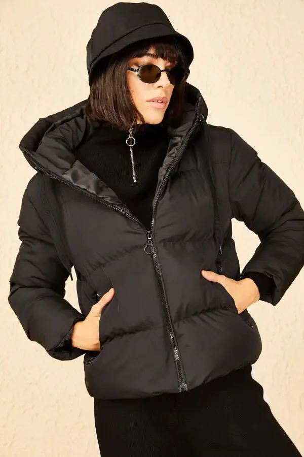 Kadın Siyah Kapüşonlu Şişme Mont 10141018-Siyah - 5