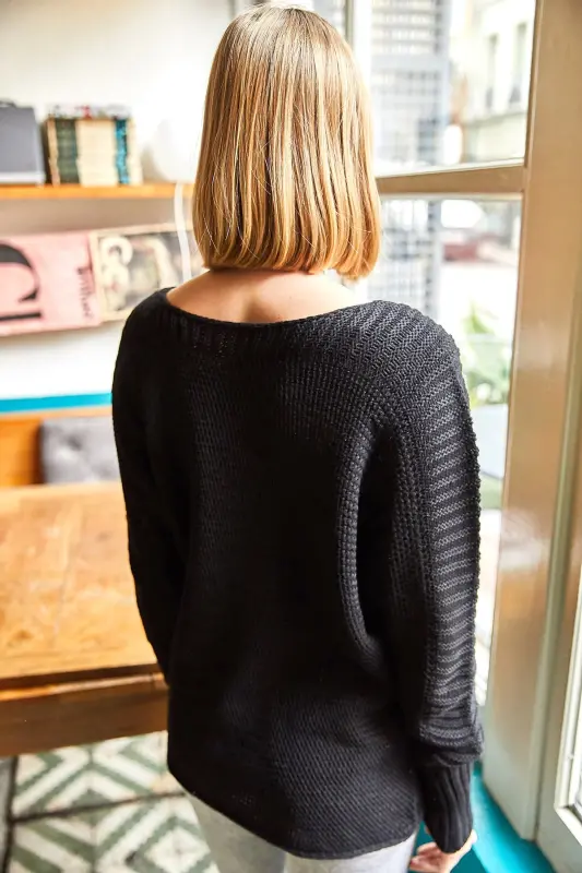 Kadın Siyah Kol Detaylı Petek Örgü Kazak KZK-19000399-Siyah - 5