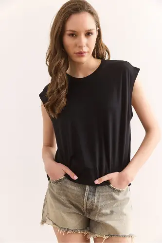 Kadın Siyah Kolsuz Crop Dökümlü Top Bluz Blz-19002931 - Siyah - 11