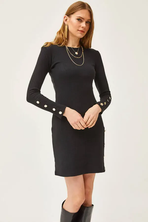 Kadın Siyah Manşeti ve Eteği Düğme Detaylı Şardonlu Mini Elbise ELB-19002042-Siyah - 5