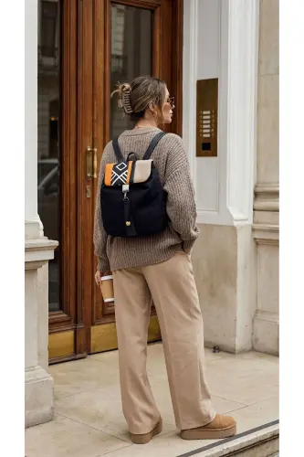 Kadın Siyah Sırt Çantası-SiyahAztek2 - AYŞE TEYZE'NIN ÇANTALARI (1)