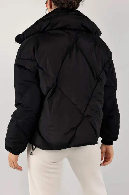 Kadın Siyah Şişme Mont Yüksek Yaka - Oversize Kalın Dolgulu Kışlık-BLACKBKLV - 4
