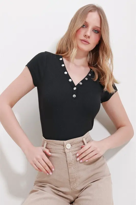 Kadın Siyah V Yaka Çıt Çıt Çıt Kapamalı Bluz ALC-X11576-SİYAH - 3