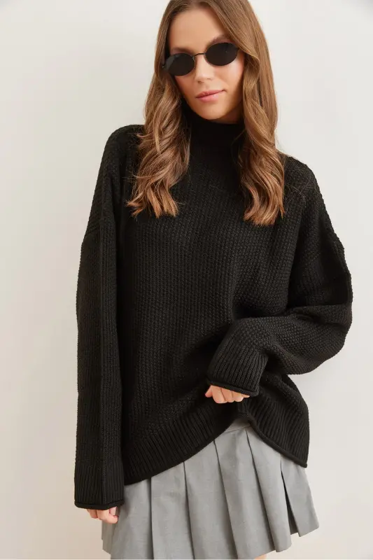 Kadın Siyah Yaka Manşet Kıvrık Petek Triko Kazak KZK-19000825-Siyah - 1