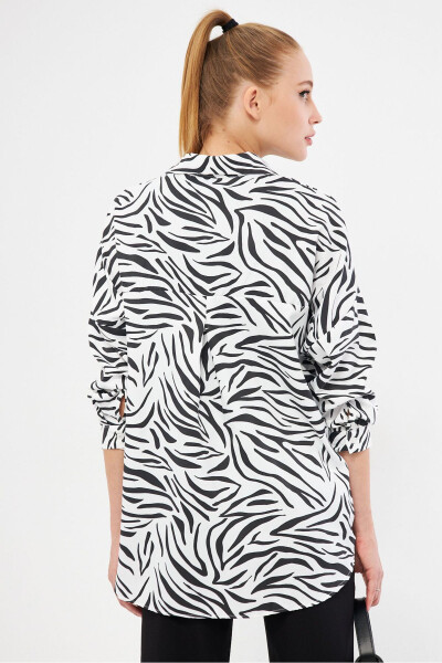 Kadın Siyah Zebra Desen Oversize Uzun Basic Gömlek Arm-22Y001145 - 4