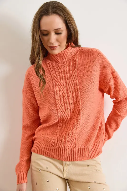 Kadın Somon Dik Yaka Ortası Saç Örgülü Triko Kazak KZK-19000912-Somon - 3