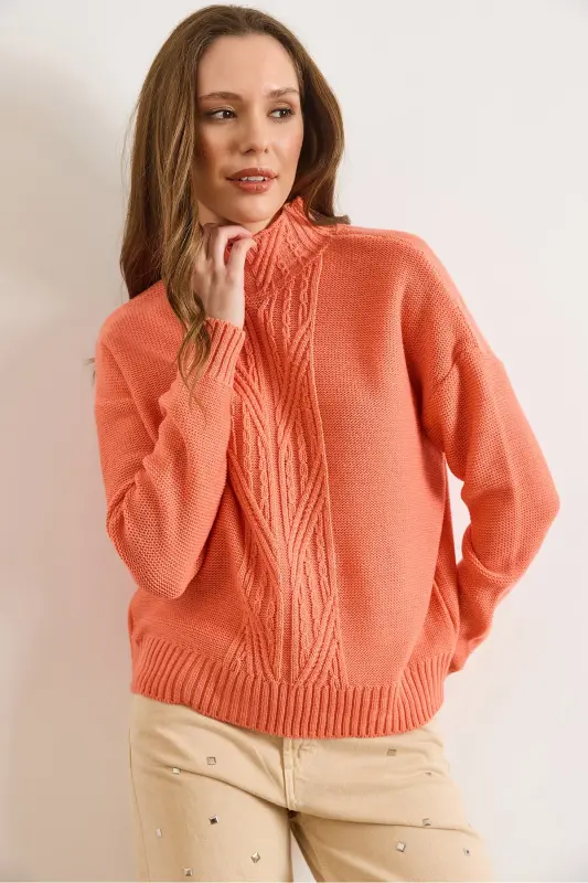 Kadın Somon Dik Yaka Ortası Saç Örgülü Triko Kazak KZK-19000912-Somon - 5