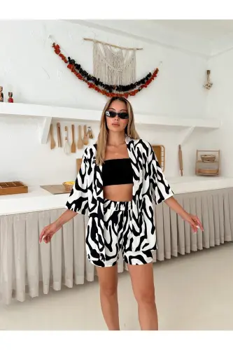 Kadın Şortlu Zebra Baskı Düşük Omuz Şortlu Kimono Takım-kirlibeyaz - 4