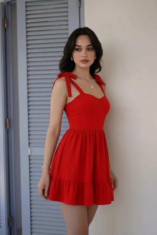 Kadın Straplez Yaka Bağlamalı Askı Tasarım Kloş Mini Mezuniyet Abiye Elbise-Kırmızı - 2