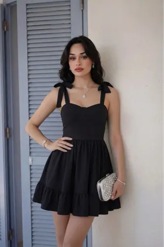 Kadın Straplez Yaka Bağlamalı Askı Tasarım Kloş Mini Mezuniyet Abiye Elbise-Siyah 