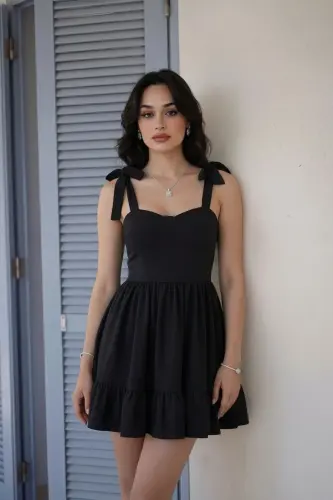 Kadın Straplez Yaka Bağlamalı Askı Tasarım Kloş Mini Mezuniyet Abiye Elbise-Siyah - 4