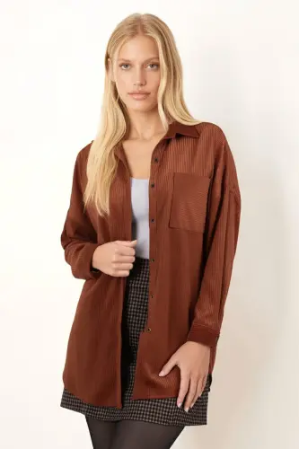 Kadın Taba Cepli Oversize İnce Fitilli Kadife Gömlek ARM-24K001076-Taba - ARMONIKA (1)