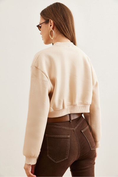 Kadın Taş Bisiklet Yaka Şardonlu Crop Kalın Sweatshirt SWT-19000670 - 7