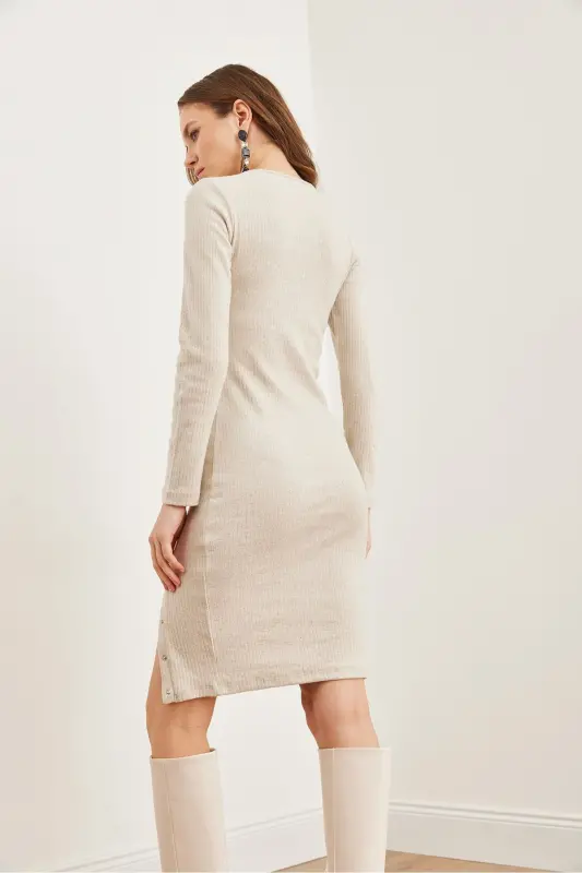 Kadın Taş Düğme Detaylı Yırtmaçlı Şardonlu Esnek Elbise ELB-19002307-Taş - 7