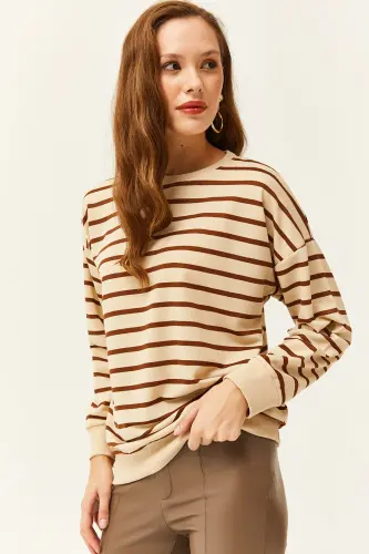 Kadın Taş Kahve Basic Yumuşak Dokulu Salaş Sweatshirt SWT-19000457-Taş Kahve - 2