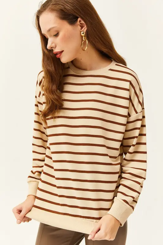Kadın Taş Kahve Basic Yumuşak Dokulu Salaş Sweatshirt SWT-19000457 - Taş Kahve - 3