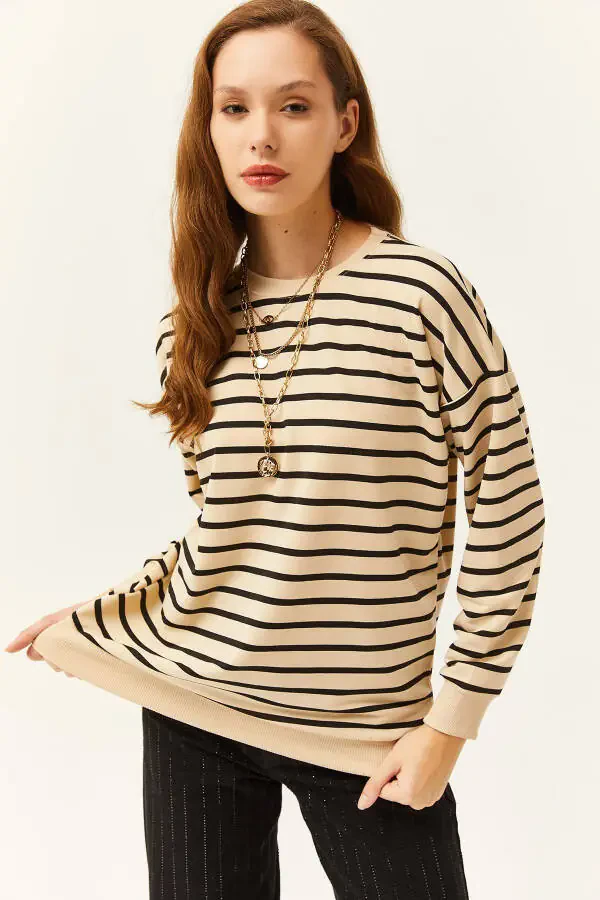 Kadın Taş Siyah Basic Yumuşak Dokulu Salaş Sweatshirt SWT-19000457-Taş Siyah - 1