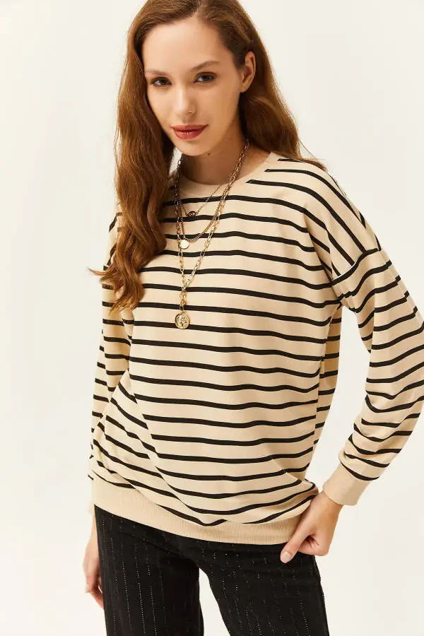 Kadın Taş Siyah Basic Yumuşak Dokulu Salaş Sweatshirt SWT-19000457-Taş Siyah - 2