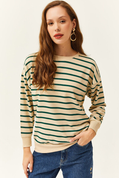 Kadın Taş Yeşil Basic Yumuşak Dokulu Salaş Sweatshirt SWT-19000457-Taş Yeşil 