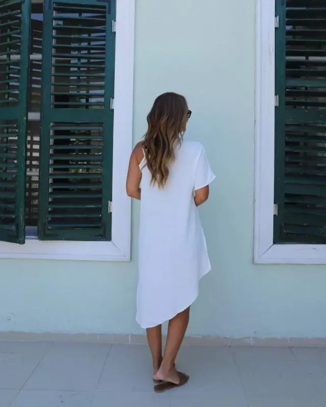 Kadın Tek Omuzu Açık Askılı Asimetrik Kesim Detaylı Bluz - 3