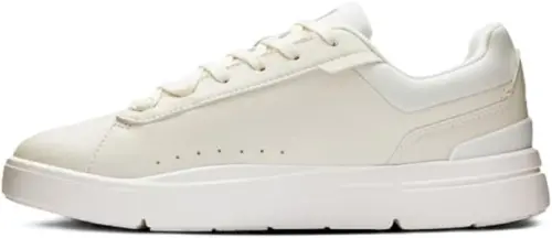 On Women's The Roger Advantage Sneakers 
