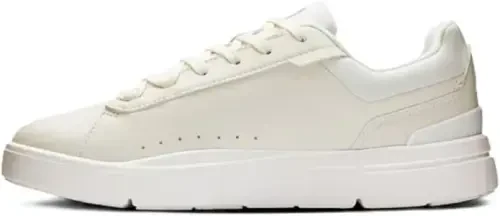 On Women's The Roger Advantage Sneakers 