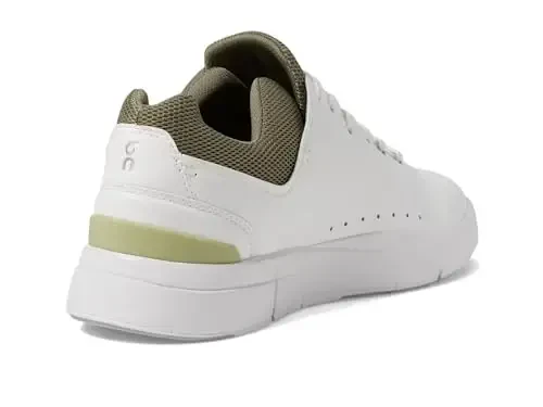 On Women's The Roger Advantage Sneakers - 5