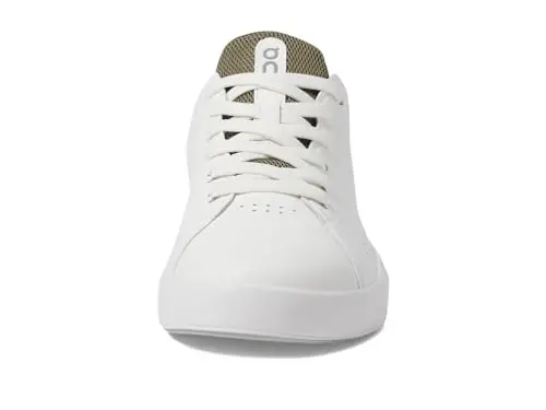 On Women's The Roger Advantage Sneakers - 6