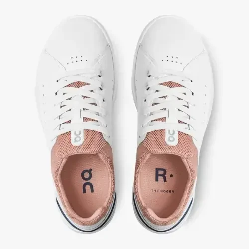 On Women's The Roger Advantage Sneakers - 3
