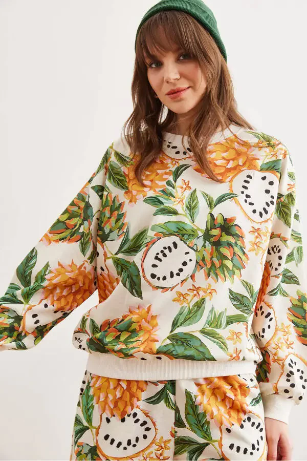 Kadın Tropikal Ekru Basic Yumuşak Dokulu Salaş Sweatshirt SWT-19000457-Tropikal Ekru - 3