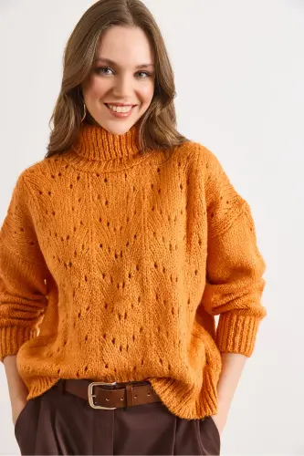 Kadın Turuncu Balıkçı Yaka Yumuşak Dokulu Triko Kazak KZK-19000892-Turuncu - 1