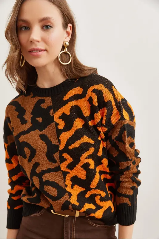 Kadın Turuncu Leopar Bloklu Triko Kazak KZK-19000832-Turuncu - 1