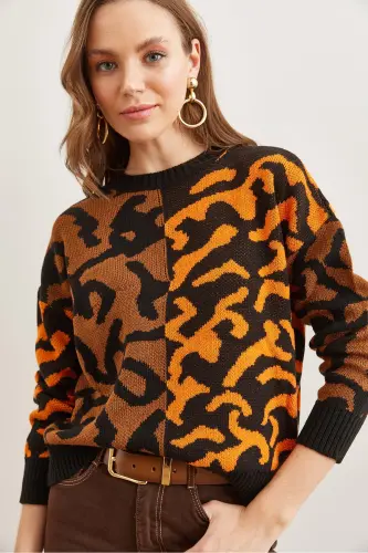 Kadın Turuncu Leopar Bloklu Triko Kazak KZK-19000832-Turuncu - OLALOOK (1)